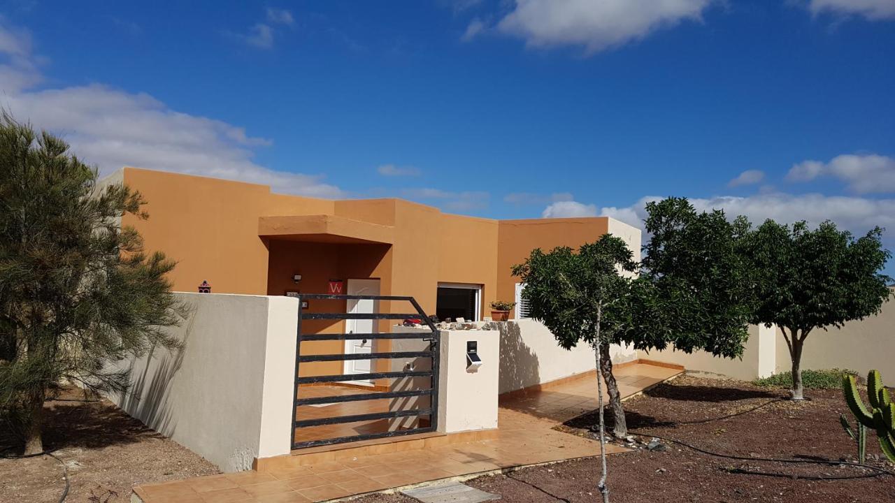 Casa De Nico Guest House อันติกัว ภายนอก รูปภาพ